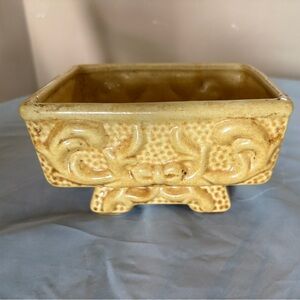 Vintage American Bisque Marigold Planter